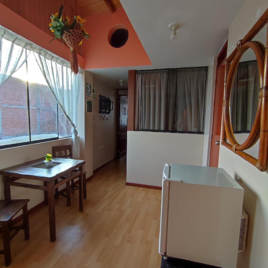 Limper B&B - Airport Callao Exterior photo